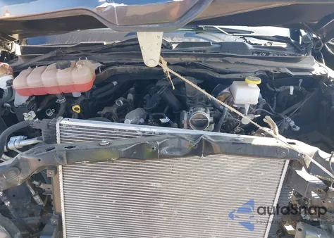 2022 Ram 1500 Big Horn 4X4 5'7 Box из США, поврежденный, VIN 1C6RRFFG8NN426878